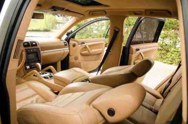 Porsche Cayenne 3,6-Facelift-Xenon-"20 Zoll"-Navi-AHK