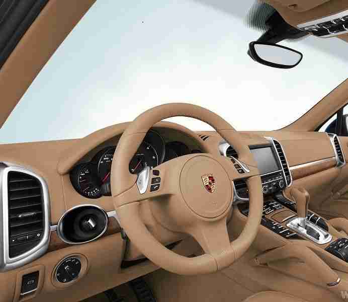Porsche Cayenne DIESEL mit Distronic