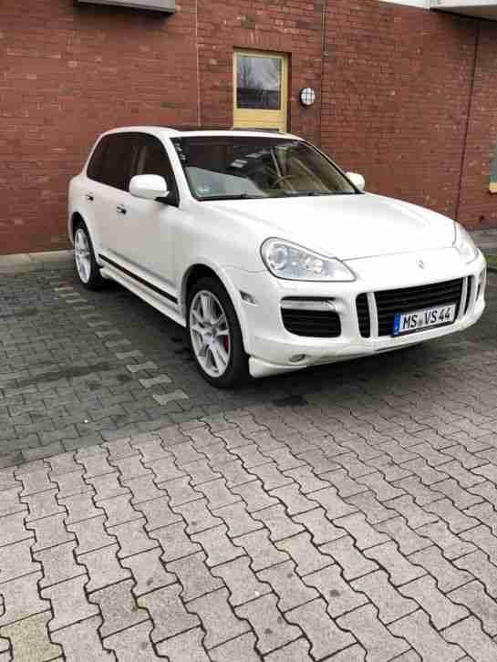 Porsche Cayenne GTS-TV-Kamera-Bose-405PS-4,8L TÜV 01/2019