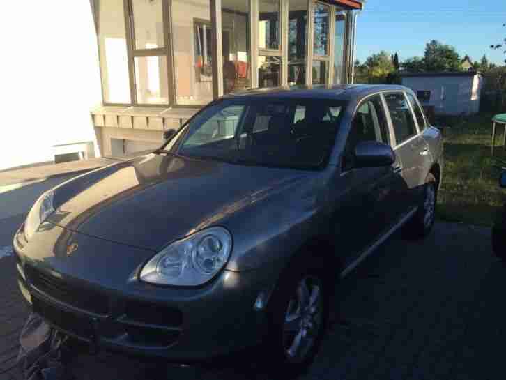 Porsche Cayenne S 4,5 Liter Luftfahrwerk Standheizung Bi-Xenon Kurvenlicht AHK