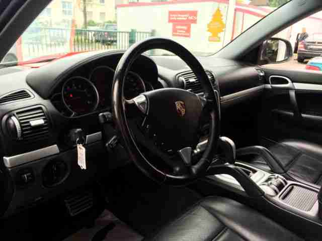 Porsche Cayenne S,Leder,Navi,Sitzheizung,Scheckheft