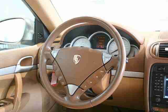 Porsche Cayenne S TECHART UMBAU 20 `ZOLL NAVI BOSE