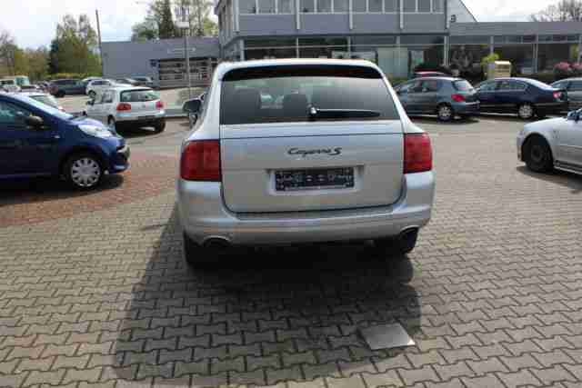 Porsche Cayenne S Tiptronic S