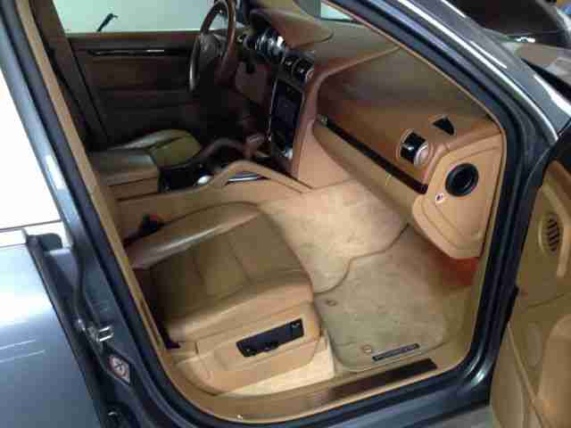 Porsche Cayenne S Tiptronic S / Leder / Xenon / PDC