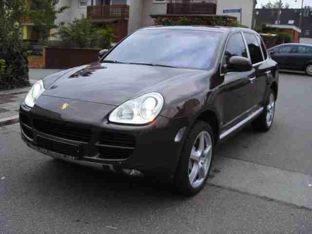 Porsche Cayenne S Tiptronic S/NAVI/LEDER/ 20 ZOLL/EURO-