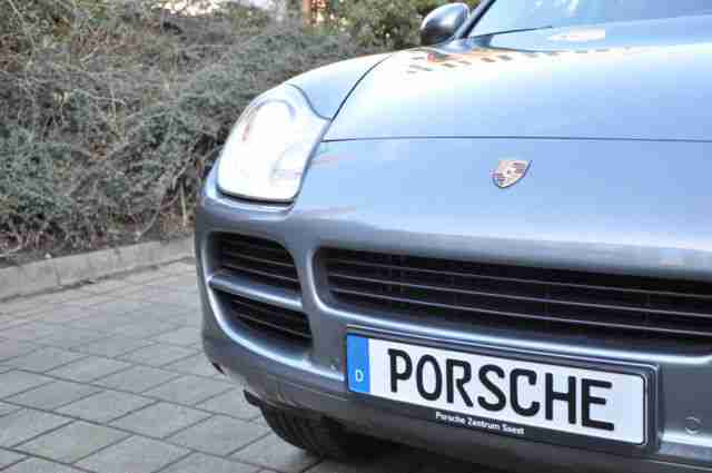 Cayenne S orig.105tkm Xenon BOSE PCM PDC Holz