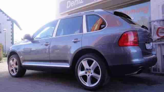 Porsche Cayenne Tiptronic