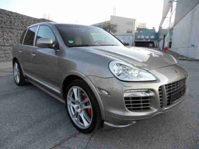 Cayenne Turbo 21 Zoll Facelift Xenon Leder