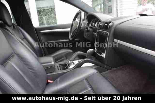 Porsche Cayenne Turbo S *LEDER*