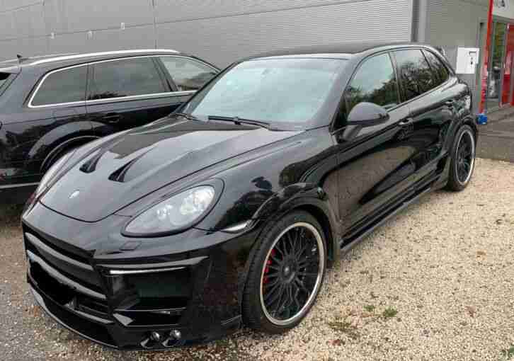 Porsche Lumma CLR Cayenne GTS