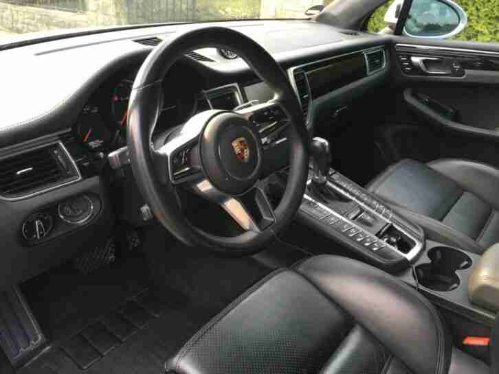 Macan Turbo mit MWSt. & APPROVED