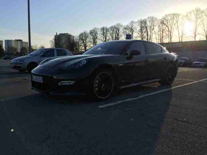 Porsche Panamera Turbo S