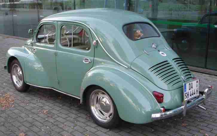 RENAULT 4CV - das Chremeschnittchen im sehr guten TOP - Zustand