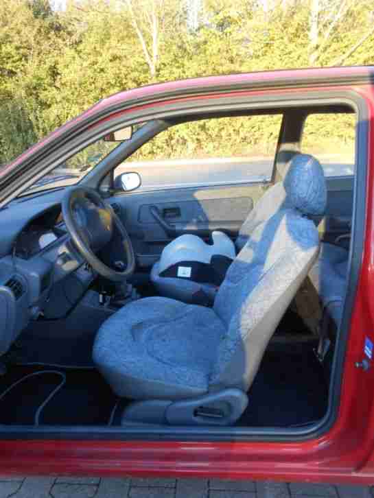 RENAULT CLIO 1.2 KAT. ZUVERLÄSSIG UND MIT TÜV! GRÜNE PLAKETTE