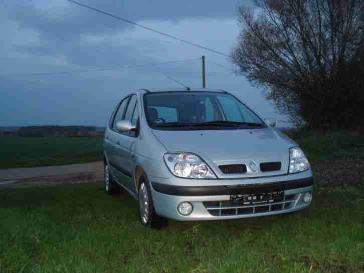 RENAULT Megane SCENIC 1,6 Ltr. Benzin