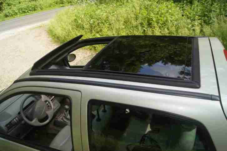 RENAULT TWINGO INITIALE VIELES NEU !!!