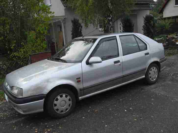 Renault 19 Phase II mit Standheizung # AHK # zzgl. Winterräder # Anhänger HP 400