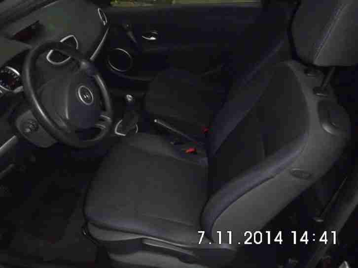 Renault Clio 1,2 16 V Dynamique Service Neu