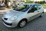 Clio 1.2 16V Aus 1.Hand Scheckheft Tüv neu