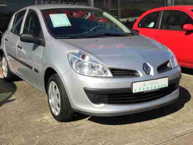 Clio 1.2 16V Authentique