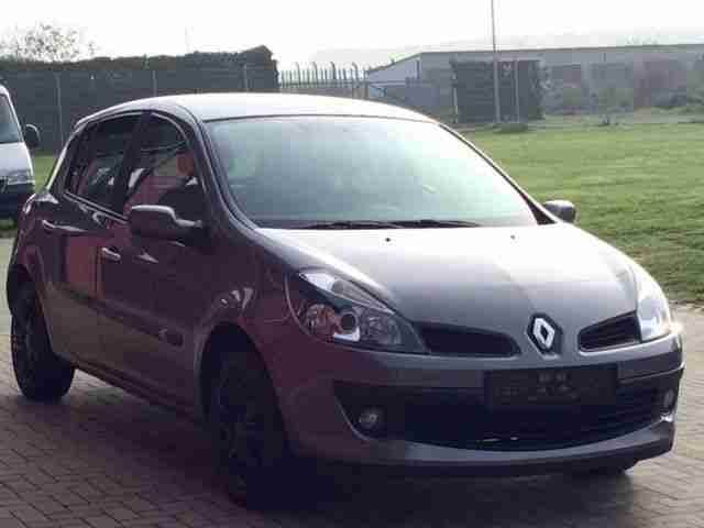 Renault Clio 1.2 16V Dynamique Klima,AHK, TÜV 2016