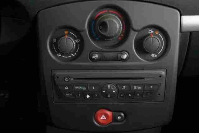 Renault Clio 1,2 16V EXPRESSION Klima