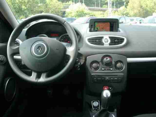 Renault Clio 1.2 16V TCE Grandtour Dynamique