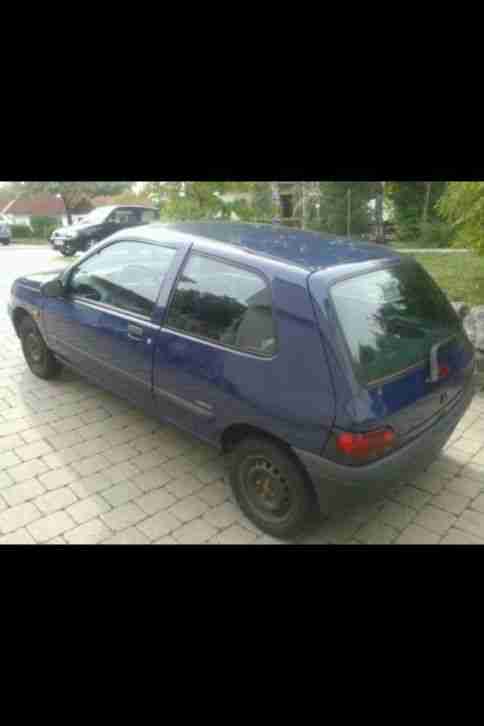 Renault Clio 1.2 Campus TÜV 05/2015 8-Fach Bereift!