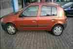 Clio 1.2 ECON RT, orange