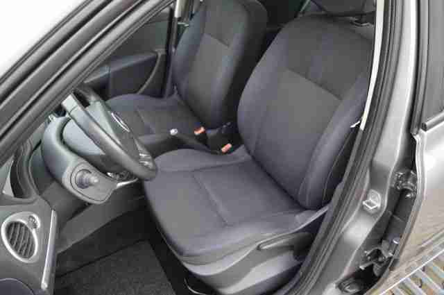 Renault Clio 1.2 TCe Kombi Dynamique AAC Radio- CD