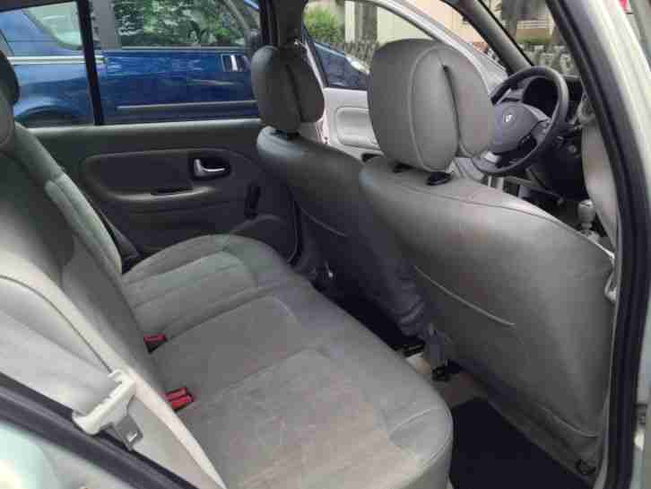 Renault Clio 1.4