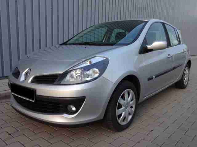 Renault Clio 1.6 16V 8x Bereift Klima Euro4 SH-Gepflegt