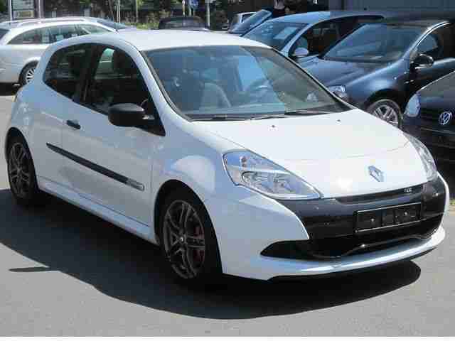 Renault Clio 2.0 16V 200 RS Cup 2010