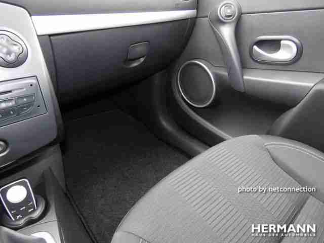 Renault Clio 3 1.2 TCe 100 Night&Day eco2 AHK 4.99% EFF