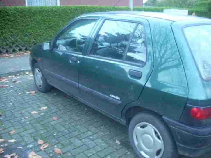 Clio Baujahr 1996 VB