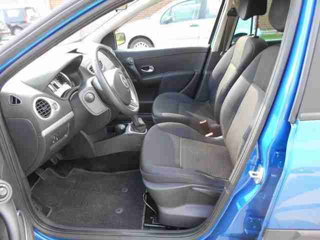 Renault Clio Grandtour 1.2 16V Edition Dynamique