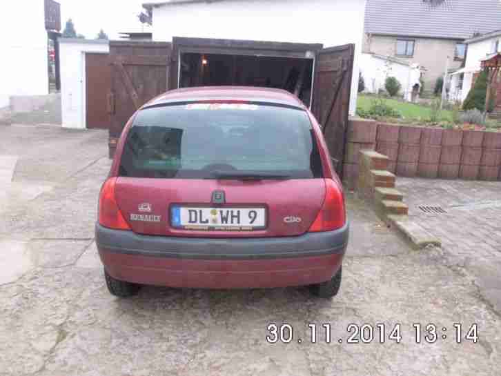 Renault Clio II 1.4 Baujahr 2000 Kilometerstand 90818 Tüv bis 05/15