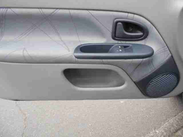 Renault Clio II Authentique, Klima, DPF, grüne Plakette