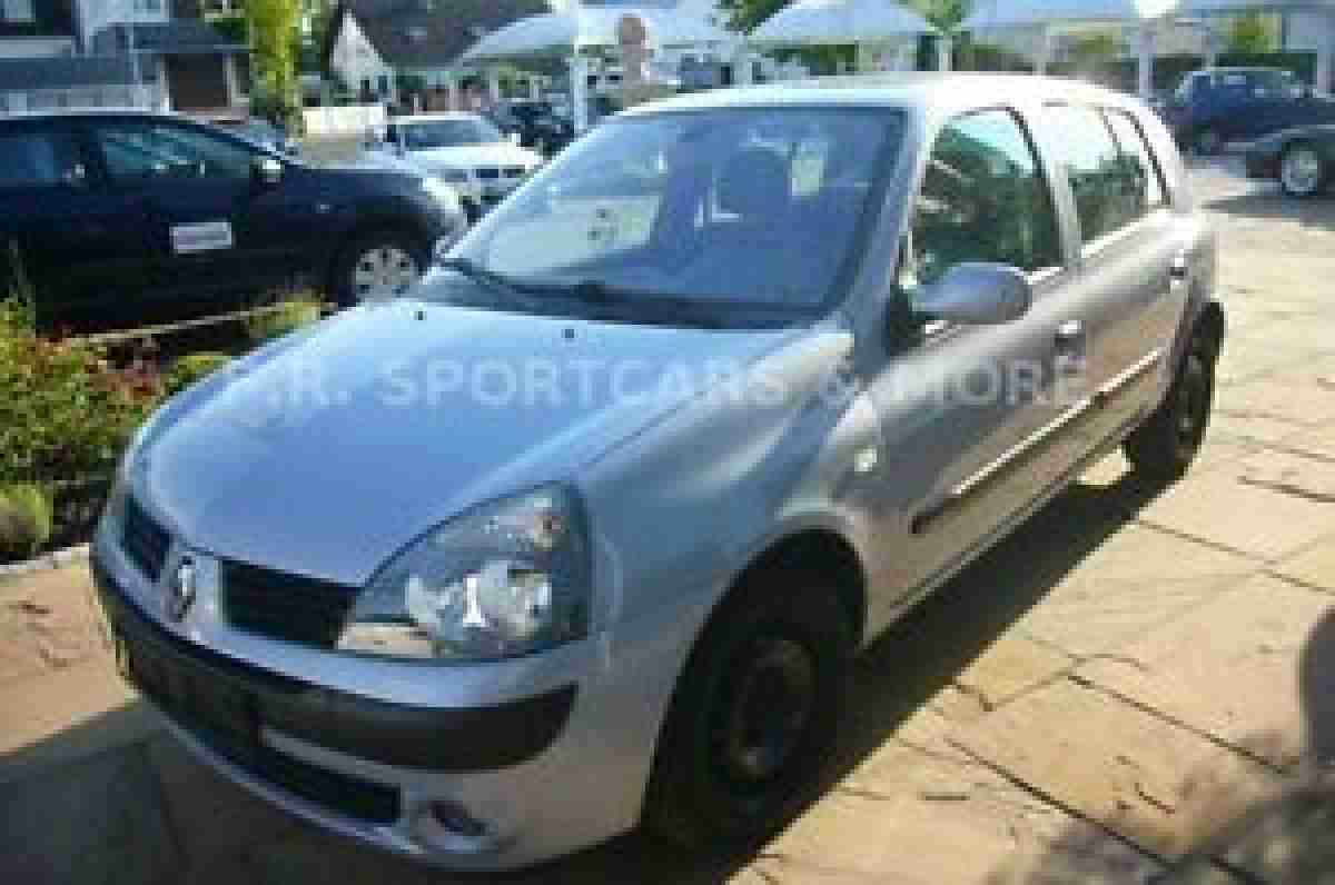 Renault Clio II Dynamique Luxe Automatic 2 HAND