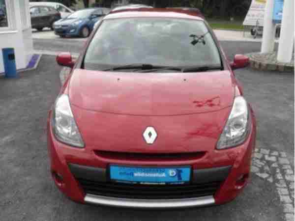 Renault Clio III Dynamique 1.2 TCe 100 inkl. Dehn-Sorge