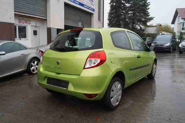 Renault Clio III Expression Euro 4 Umweltplakette Grün