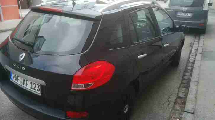 Renault Clio III Grandtour Dynamique Kombi BJ 2008 von Privat