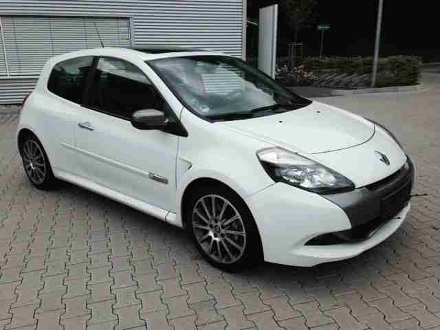 Clio III Sport RS 2.016V Pannorama Nav