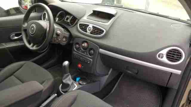 Renault Clio Kombi 1.2 TCe Dynamique Klimaanlage