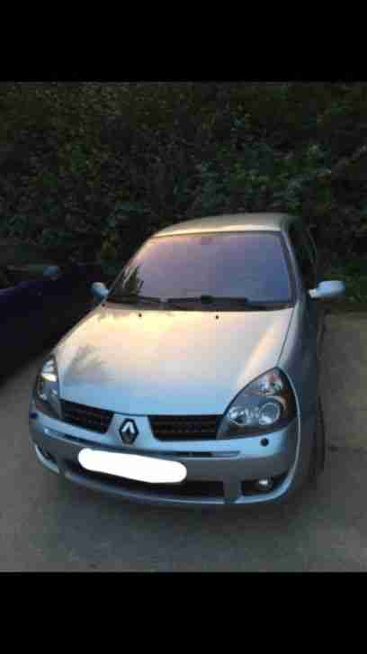 Renault Clio Sport RS 2.0