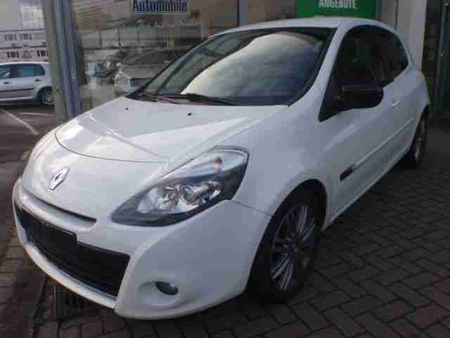 Clio TCe 100 Luxe mit NAVI