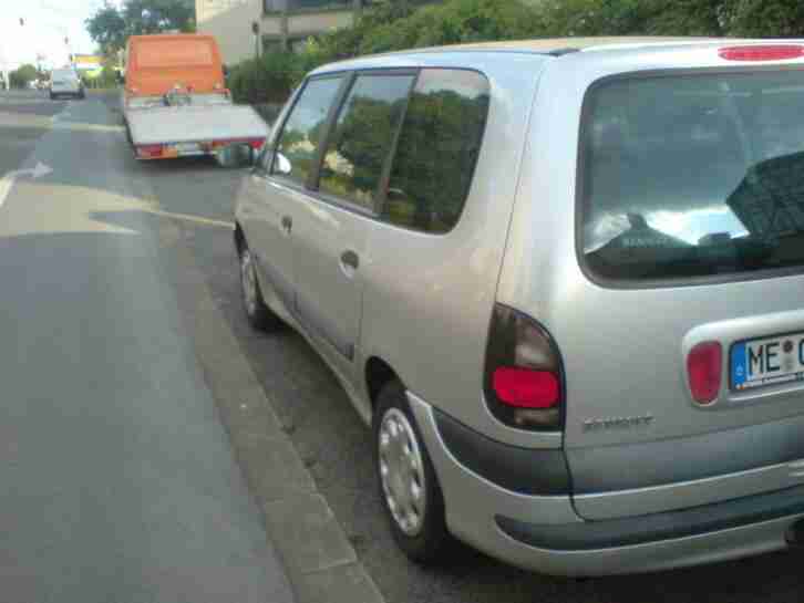 Renault Espace heitzt, lüftet & kühlt, Tüv Neu.