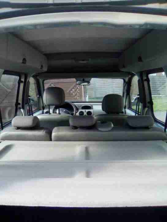 Renault Kangoo 1,6 Liter 16 V 95 PS mit guter Ausstattung TÜV Neu !