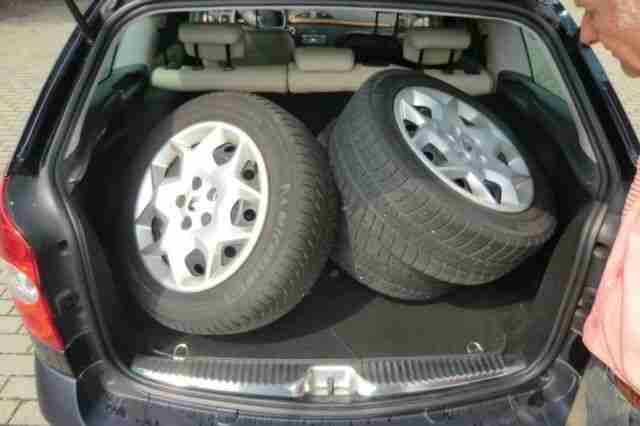 Renault Laguna Grandtour 2.0 T Initiale Navi Xenon Lede