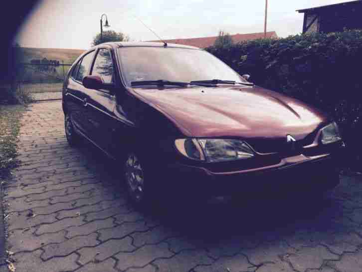Renault Megan 1,6 Liter 75 PS